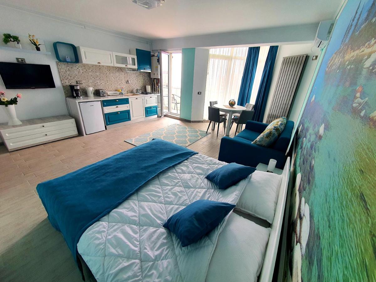 Alezzi Majestic Apartments 97 Неводарі Екстер'єр фото